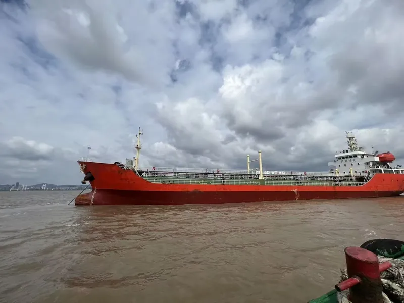Vessel Image